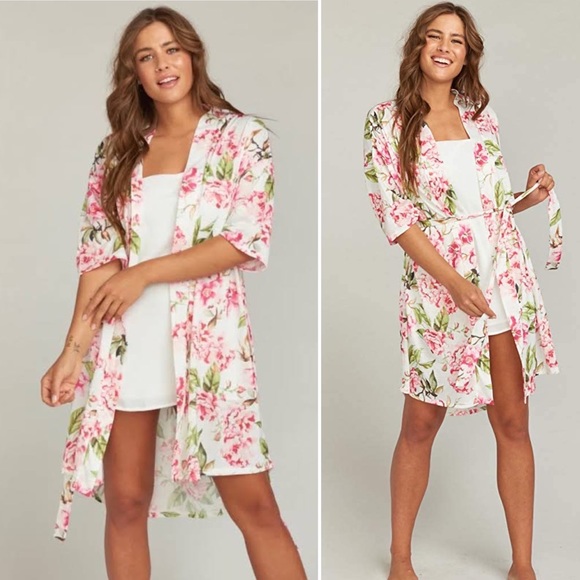 Show Me Your MuMu Other - Show me your MuMu Brie Robe Garden of Blooms brides bridesmaids NWOT